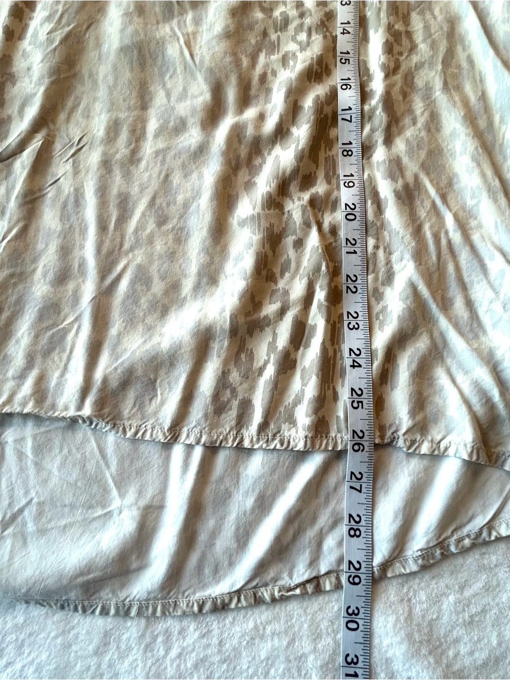 Johnny Was Calme Tan Leopard Print Women’s Blouse Size Large - Picture 6 of 6